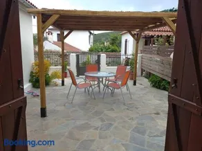 Avra House in Argalasti - Image 3