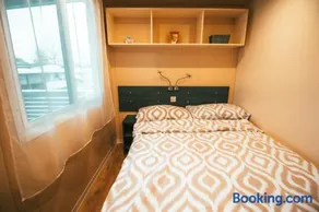 Holiday cottage with 2 Thermal Riviera Tickets - Image 1