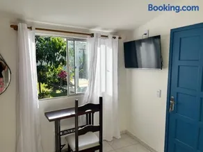 Quarto em condominio Ponta da Fruta - Image 5