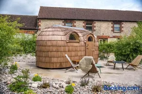 Sawcliffe Manor Country House with Spa, Free Parking, Catering, Self Checkin, Farmstay - Image 3