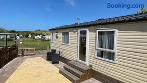 Chalet Playa direct aan zee in IJmuiden - Image 2