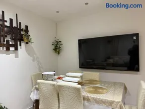 Modern Double Room near Manchester City Centre - Image 2