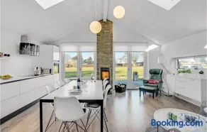 Three-Bedroom Holiday Home In Otterup - Image 3