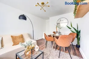 Attic 3 bedroom close to Central London - Image 3