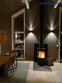 Perfect base in Jølster with stunning views of Lake Jølstravatnet - Image 4