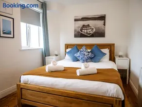 Apartments in Dingle Town Center - Image 2