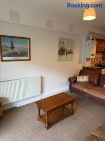 Cosy Sleeps5, Yard Parking, Beaut Coast Beach 23RP - Image 3