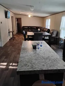 The W estate - Image 3
