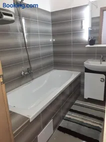 Oázis Apartman - Image 5
