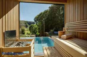 Julianhof Premium Guesthouse & Spa - Image 3