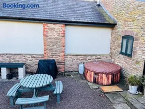 The Owl House Cottage - Image 2