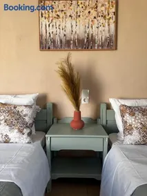 Margie's Apartments - Image 3