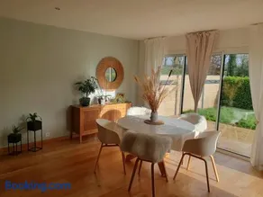 Maison spacieuse idéalement située en Bretagne - Image 1