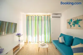 Ona Internacional Apartments - Image 1