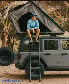 Aloha Glamp Explore Maui with our Jeeps Camper - Image 2