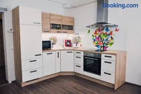 Apartment Tara - Image 1
