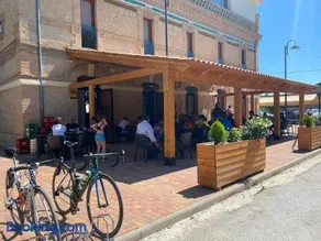 Albergue La Estación - Image 2