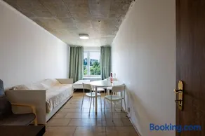 Brand new studio Penthouse #37 near center with FREE parking - Image 1