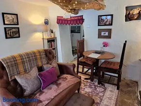 Beebole Cottage - Image 3