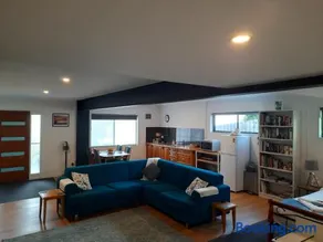 GOLDFIELDS STUDIO APARTMENT, Beaconsfield - Fully Self-contained, air-conditioning - Image 3