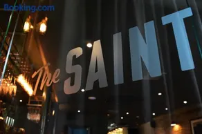 Rooms at the Saint - Image 2