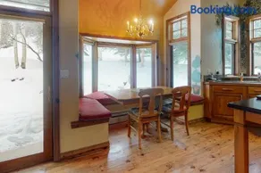 Mountain Luxury - Image 2