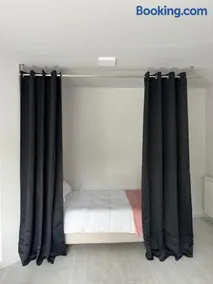 Apartment Aria - Image 1