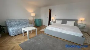 Franco Apartments - Image 4