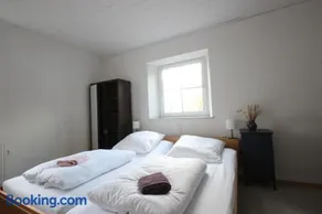 Ferienwohnung mit 3 Schlafzimmern im 1 Stock - Image 2