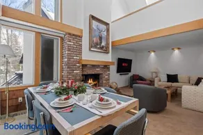 Mountain Haven for Families w Deck - Shuttle - Views - Image 4