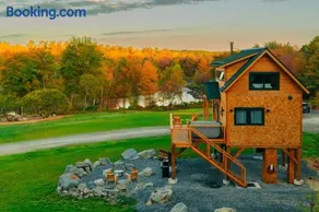 River Views | Private Hot Tub | The Poplar Treehouse - Image 2
