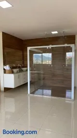 Cobertura Duplex 301 espaçoso e com vista para as montanhas - Image 2