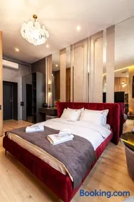 ARISTO Jacuzzi Hotel - Image 2