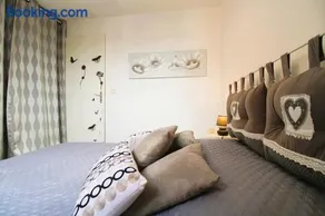 PCOGASTO - Golfe de St-Tropez - Appartement dans résidence avec piscine avec vue sur marina - Image 3