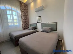Le Royal Marina Hotel - Image 5
