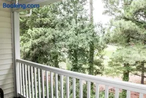 A spacious 3-bedroom, 2-bath condo perfect for a wonderful family vacation - Image 4