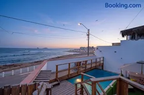 El Templo Surf House - Image 1