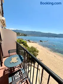 A 20min d AJACCIO, Grand studio 3 personnes - pieds dans l'eau - accès direct plage - vue mer exceptionnelle - Image 1