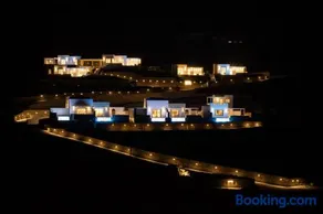 CIEL BOUTIQUE VILLAS - Image 2