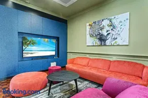 A Luxury Space with Playstation in Darling Harbour - Image 3