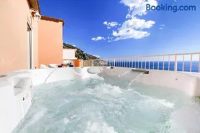 BlueVista Dreamscape Home -Terrace Jacuzzi/Hot Tub - Image 2