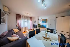 Zagreb 180 - 1 Bedroom - Parking - Loggia - New - Apartment - Flexible Keybox Entry - Modern - Monthly Rent - WiFi - Image 1