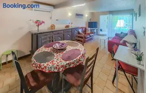 1 Bedroom Stunning Apartment In Loupian - Image 5