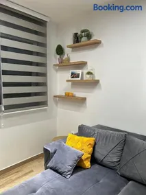 Apartman Lux-besplatno korišćenje zasebne garaže - Image 3