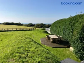 Ley Park - Image 2