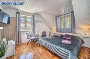 Couple's Getaway in the Center of Hvar w/Sea View - Image 1