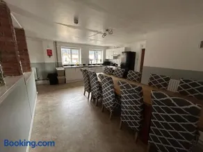 Self-contained large annexe near Stonehenge - Image 3