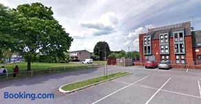 Modern Spacious Flat Near Aylesbury Station -Brand new - Image 2