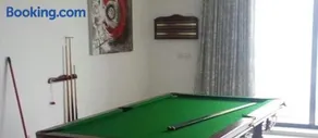 Water's Edge Apartment - Image 3