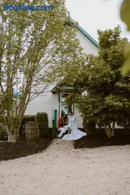 Events & Concierge! 6BR Heated Pool Near Wineries - Image 2